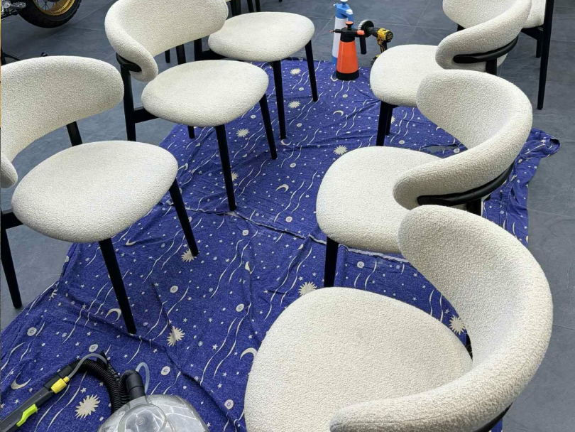 Clean&fresh: AUTO DETALING, pranie dywanów, wykładzin, tapicerki meblowej i samochodowej w Łukowie.